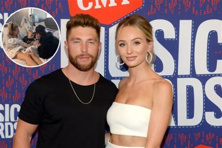 Chris Lane&nbsp;with his wife in May 2021